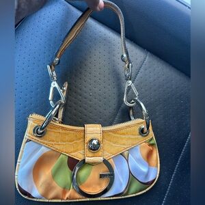 Vintage Guess Yellow and Multicolor shoulder purse